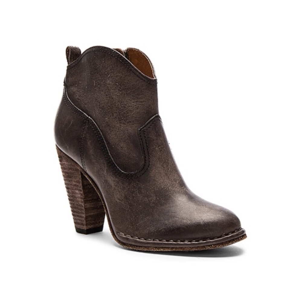 Frye Madeleine short bootie